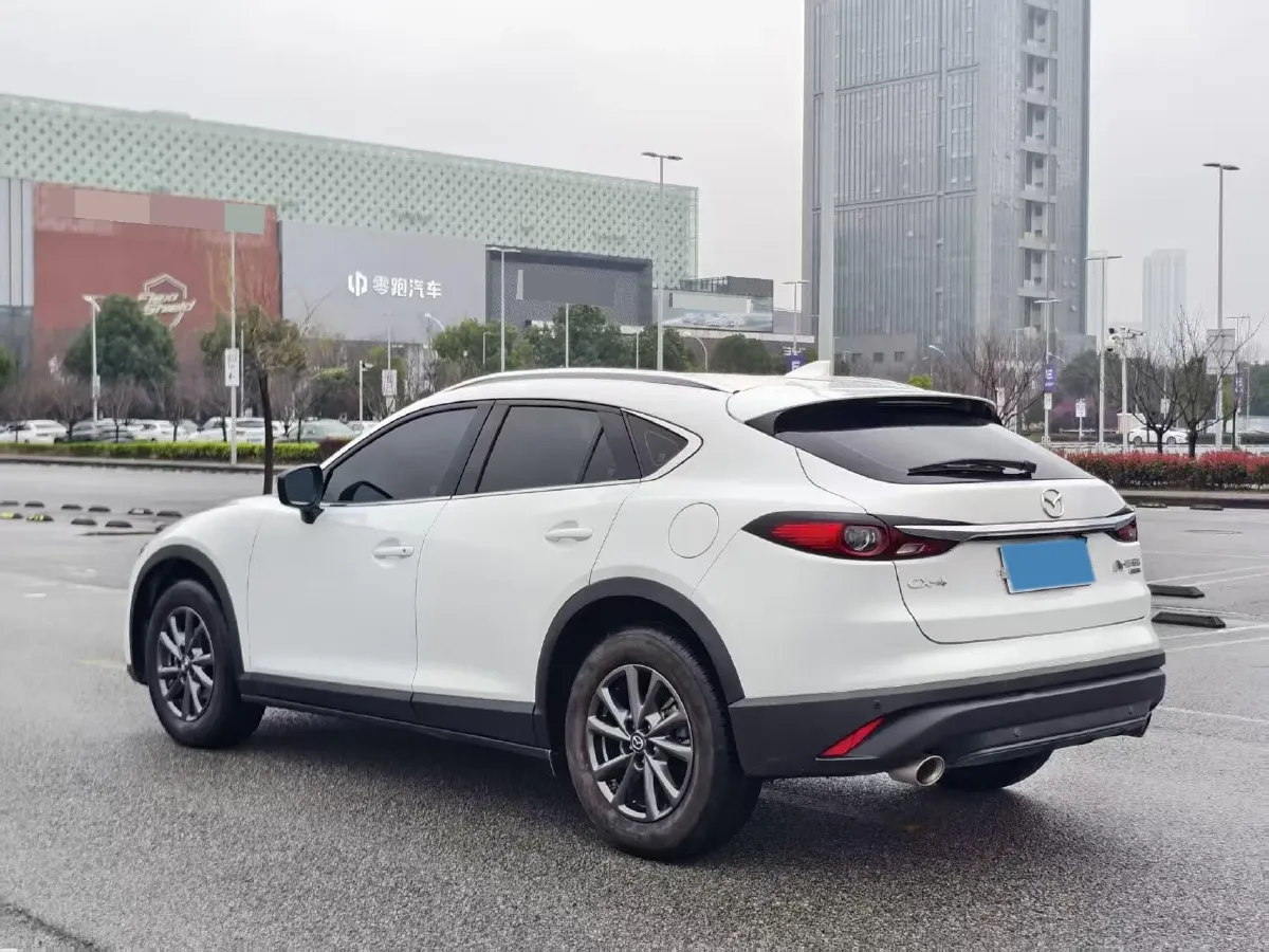 2021 Mazda CX-4 2.0L 158HP L4 6AT,autocango,china used car exporter,china ev exporter,chinese used car exporter,chinese used ev exporter