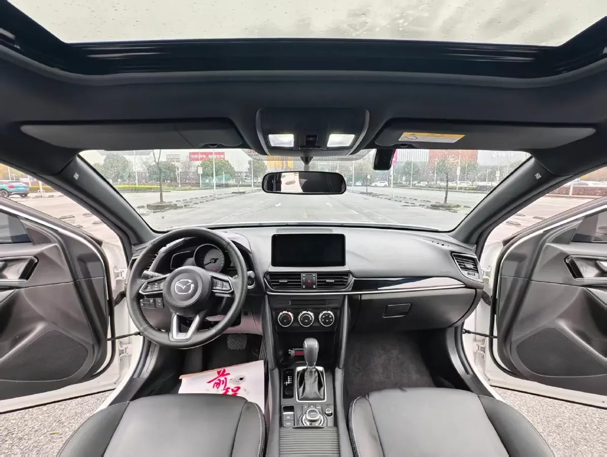 2021 Mazda CX-4 2.0L 158HP L4 6AT,autocango,china used car exporter,china ev exporter,chinese used car exporter,chinese used ev exporter