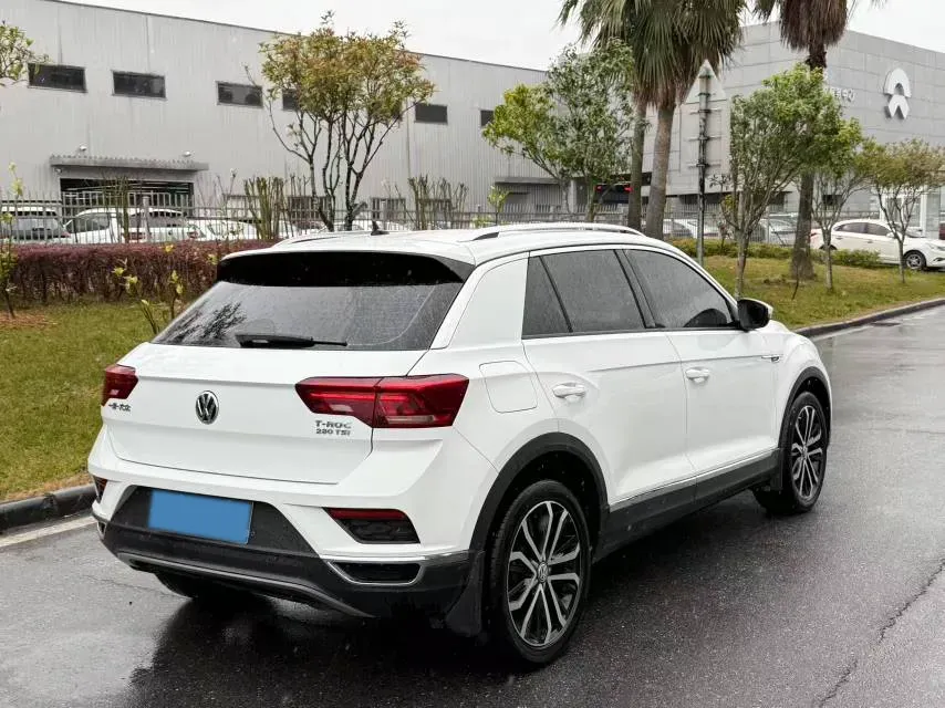 2018 Borgward BX7 2.0T 224HP L4 6AT,autocango,china used car exporter,china ev exporter,chinese used car exporter,chinese used ev exporter