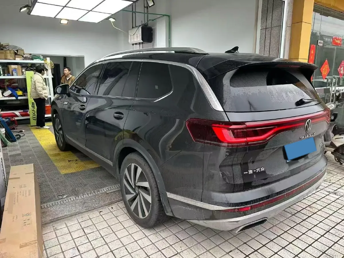 2021 Volkswagen Talagon 2.0T 220HP L4 7DCT,autocango,china used car exporter,china ev exporter,chinese used car exporter,chinese used ev exporter