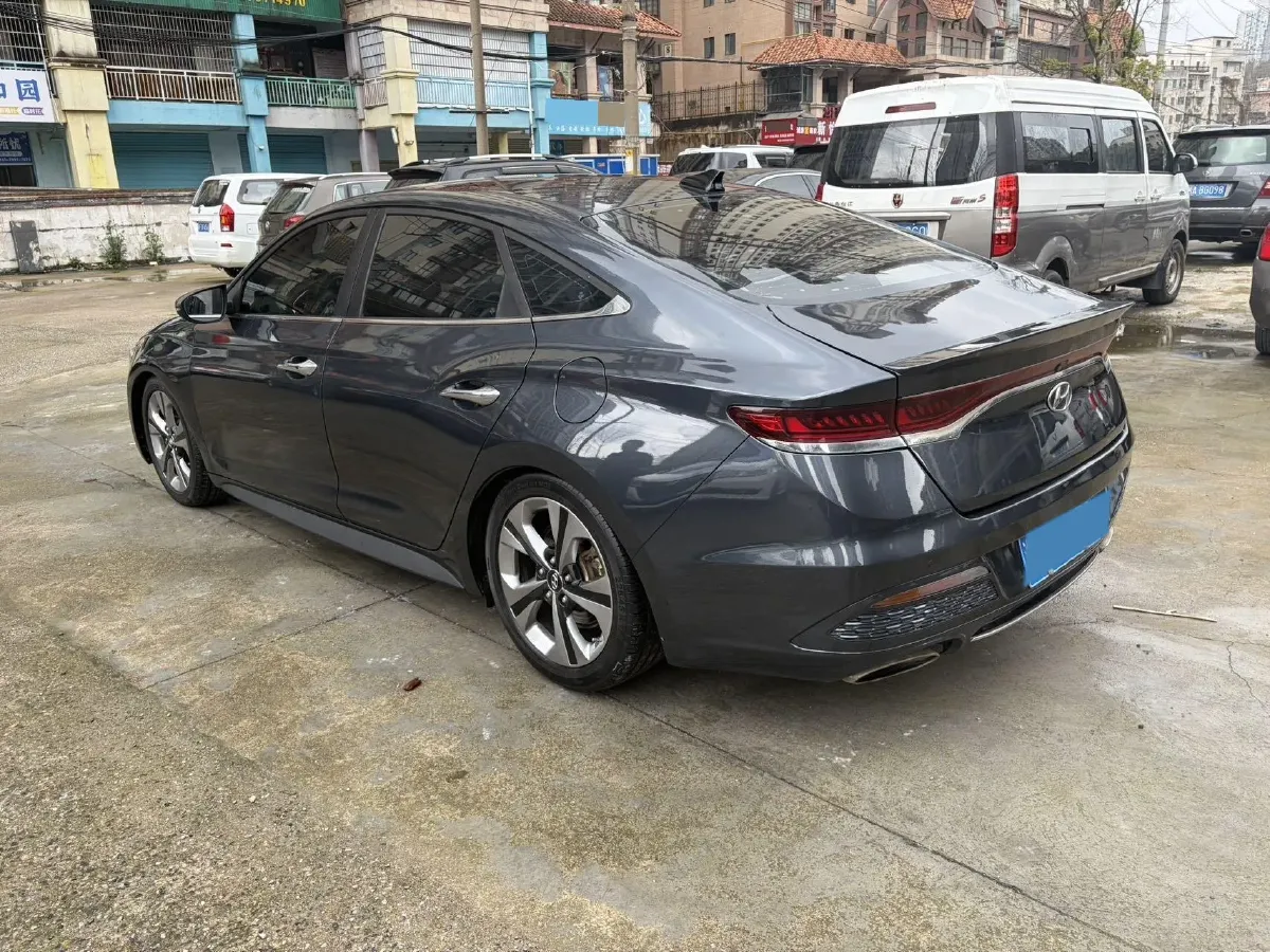 2019 Hyundai La Festa 1.6T 204HP L4 7DCT,autocango,china used car exporter,china ev exporter,chinese used car exporter,chinese used ev exporter