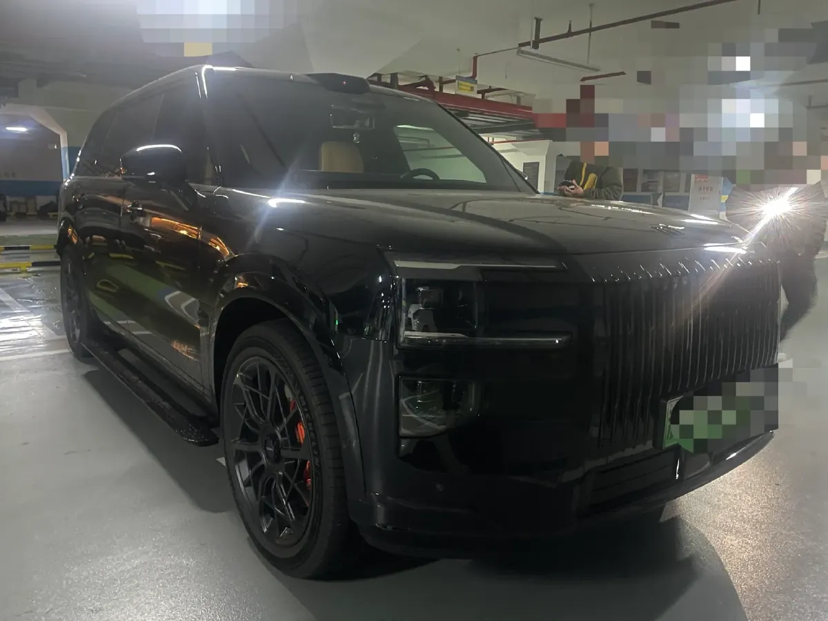 2025 Zeekr 9X 2.0T 279HP L4 1DHT PHEV,autocango,china used car exporter,china ev exporter,chinese used car exporter,chinese used ev exporter