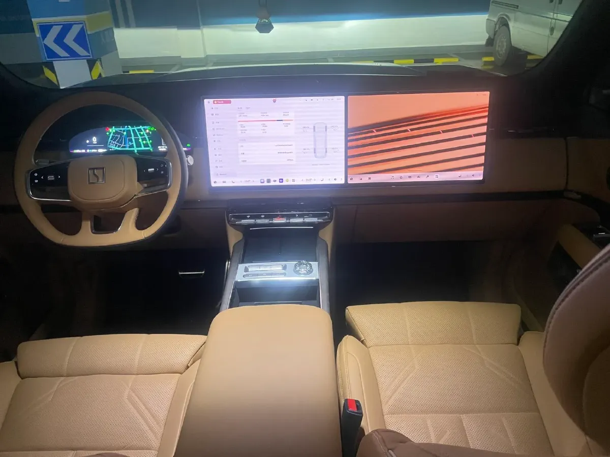 2025 Zeekr 9X 2.0T 279HP L4 1DHT PHEV,autocango,china used car exporter,china ev exporter,chinese used car exporter,chinese used ev exporter