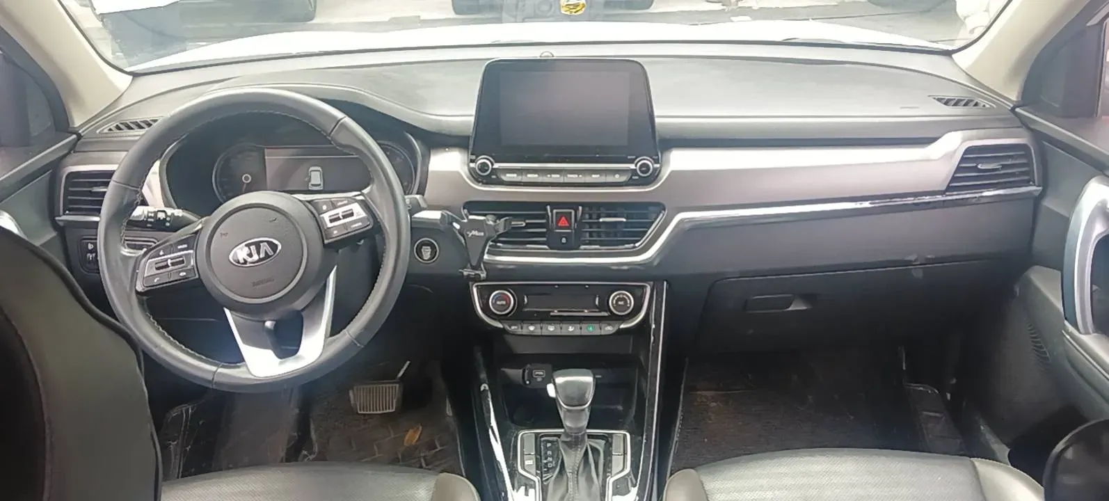 2019 Kia Sportage R 2.0L 160HP L4 6AT,autocango,china used car exporter,china ev exporter,chinese used car exporter,chinese used ev exporter