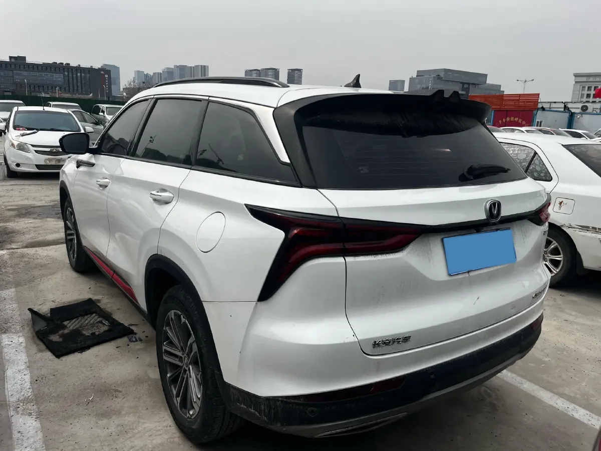 2022 ChangAn CS75 Plus 1.5T 178HP L4 6AT,autocango,china used car exporter,china ev exporter,chinese used car exporter,chinese used ev exporter