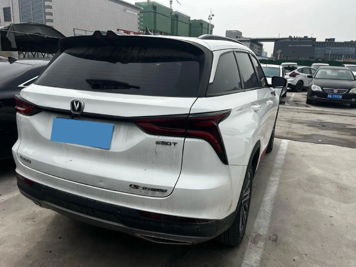 2022 ChangAn CS75 Plus 1.5T 178HP L4 6AT,autocango,china used car exporter,china ev exporter,chinese used car exporter,chinese used ev exporter