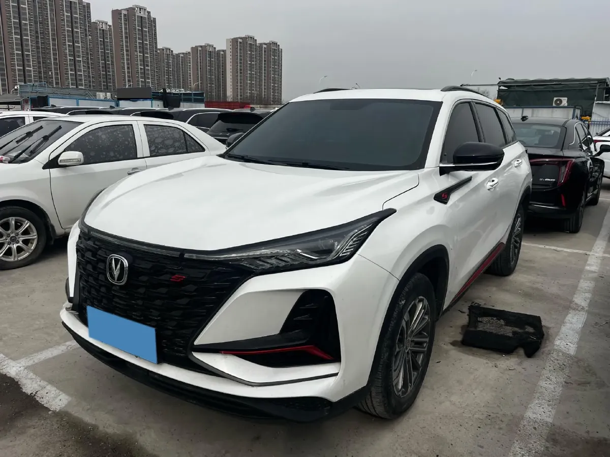 2022 ChangAn CS75 Plus 1.5T 178HP L4 6AT,autocango,china used car exporter,china ev exporter,chinese used car exporter,chinese used ev exporter