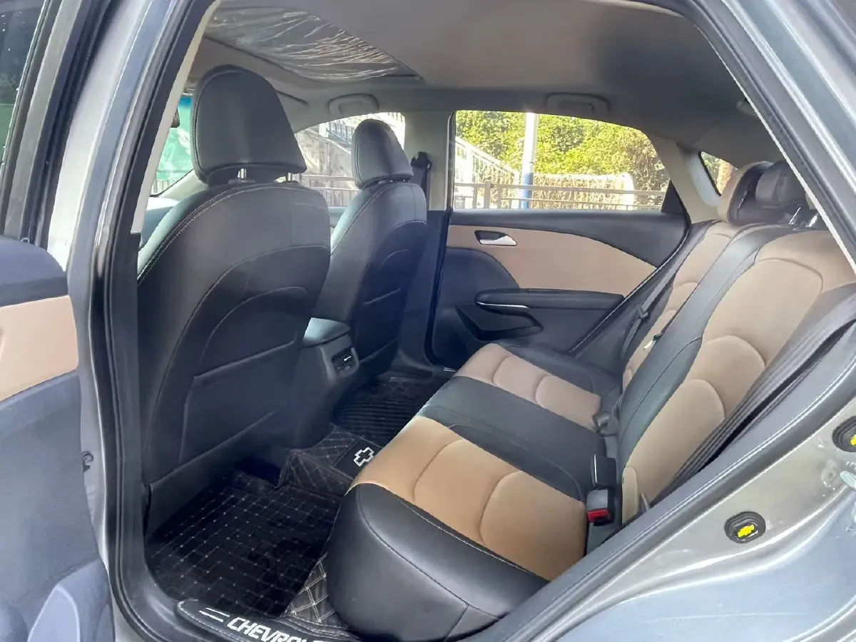 2021 Chevrolet Monza 1.5L 113HP L4 6AT,autocango,china used car exporter,china ev exporter,chinese used car exporter,chinese used ev exporter