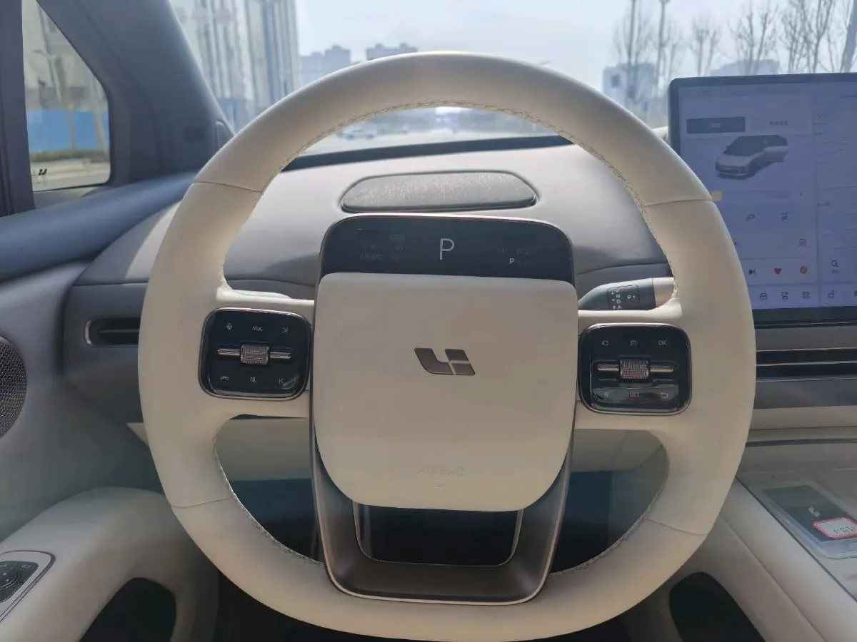 2025 Li i6 BEV,autocango,china used car exporter,china ev exporter,chinese used car exporter,chinese used ev exporter