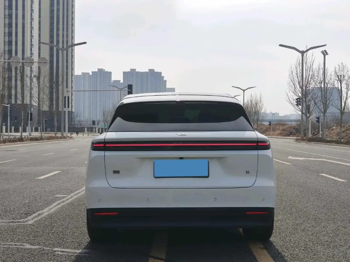 2025 Li i6 BEV,autocango,china used car exporter,china ev exporter,chinese used car exporter,chinese used ev exporter