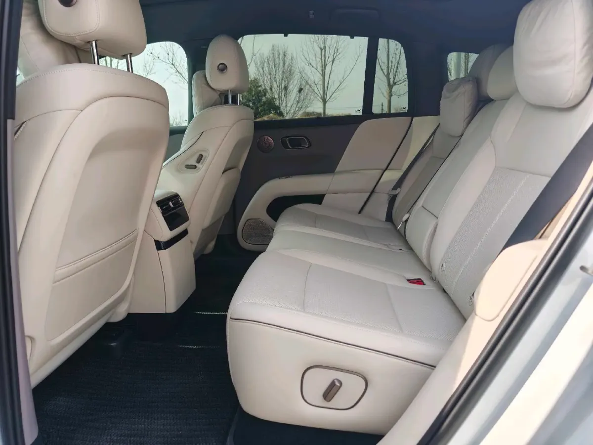 2025 Li i6 BEV,autocango,china used car exporter,china ev exporter,chinese used car exporter,chinese used ev exporter