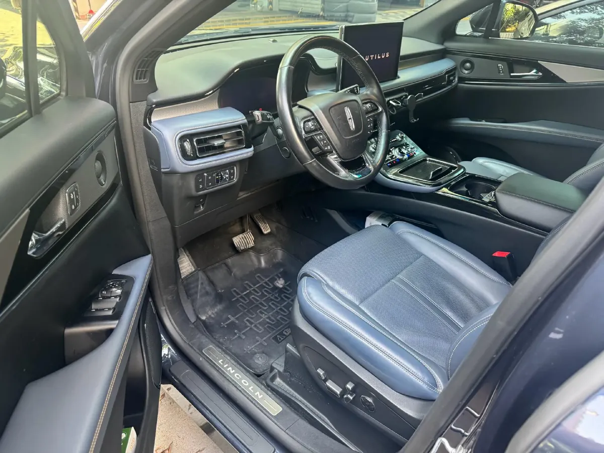 2022 Lincoln Nautilus 2.7T 322HP V6 8AT,autocango,china used car exporter,china ev exporter,chinese used car exporter,chinese used ev exporter