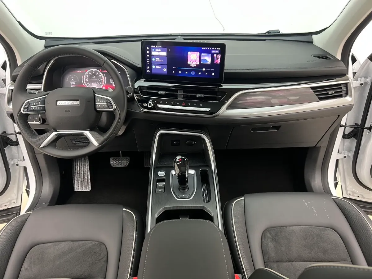 2023 Haval H6 1.5T 150HP L4 7DCT,autocango,china used car exporter,china ev exporter,chinese used car exporter,chinese used ev exporter