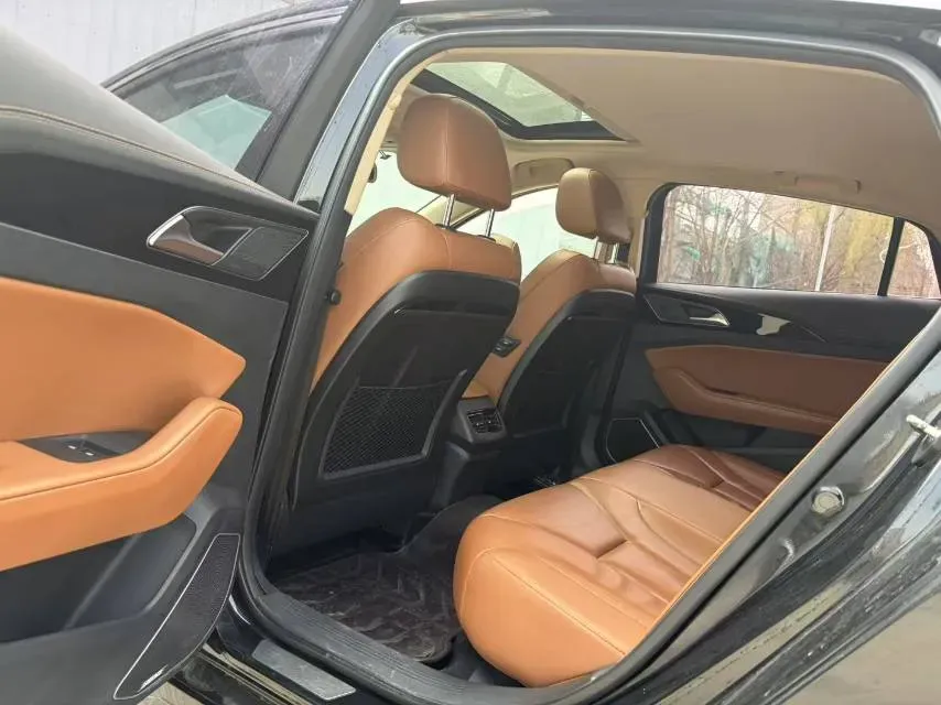 2018 Foton Tunland 2.8T 177HP L4 6AT,autocango,china used car exporter,china ev exporter,chinese used car exporter,chinese used ev exporter