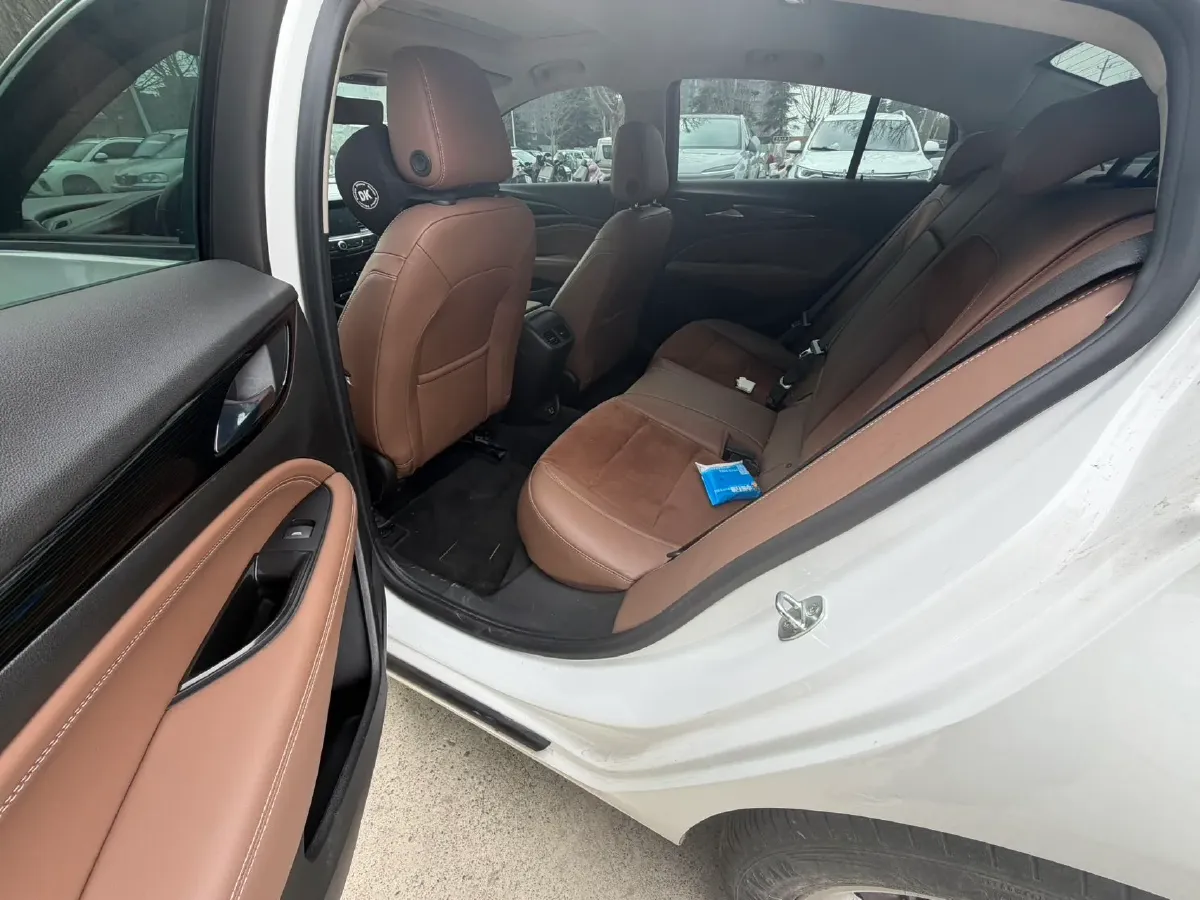 2023 Buick Regal 1.5T 169HP L4 9AT,autocango,china used car exporter,china ev exporter,chinese used car exporter,chinese used ev exporter