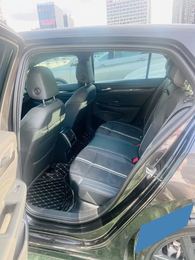2023 Volkswagen Golf 1.4T 150HP L4 7DCT,autocango,china used car exporter,china ev exporter,chinese used car exporter,chinese used ev exporter