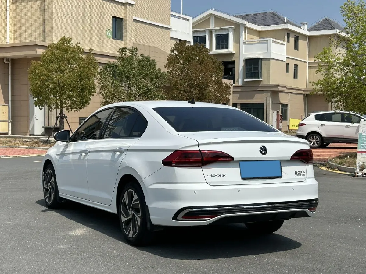 2023 Volkswagen Bora 1.2T 116HP L4 7DCT,autocango,china used car exporter,china ev exporter,chinese used car exporter,chinese used ev exporter