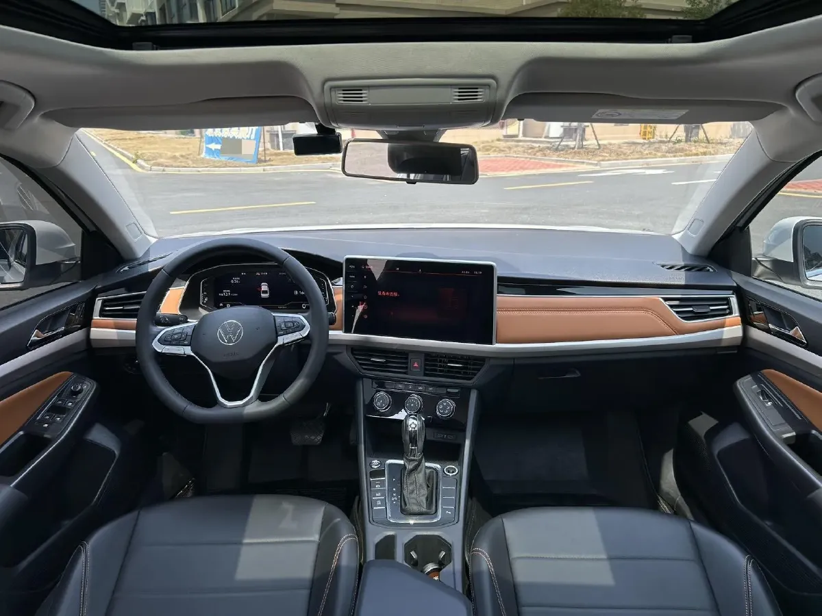 2023 Volkswagen Bora 1.2T 116HP L4 7DCT,autocango,china used car exporter,china ev exporter,chinese used car exporter,chinese used ev exporter