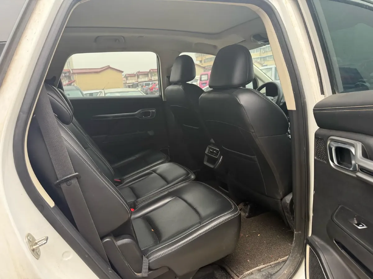 2020 Geely Okavango 1.8T 184HP L4 7DCT,autocango,china used car exporter,china ev exporter,chinese used car exporter,chinese used ev exporter