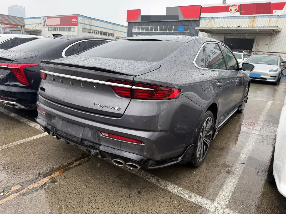 2025 Geely Preface 1.5T 181HP L4 7DCT,autocango,china used car exporter,china ev exporter,chinese used car exporter,chinese used ev exporter
