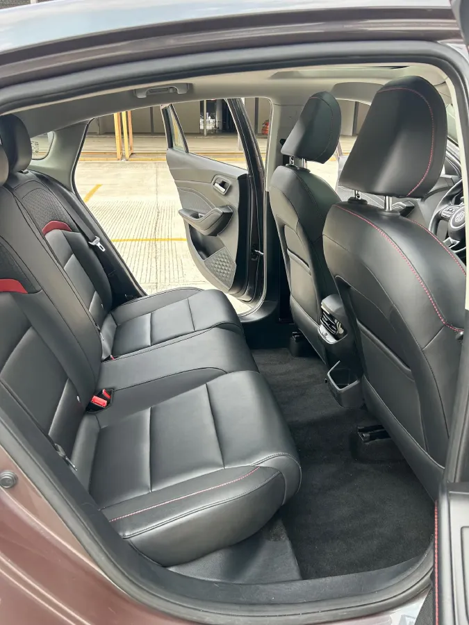 2021 MG 5 1.5L 120HP L4 CVT,autocango,china used car exporter,china ev exporter,chinese used car exporter,chinese used ev exporter