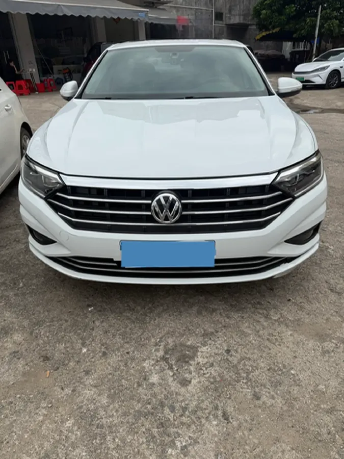 2019 Jeep Renegade 1.3T 173HP L4 7DCT,autocango,china used car exporter,china ev exporter,chinese used car exporter,chinese used ev exporter