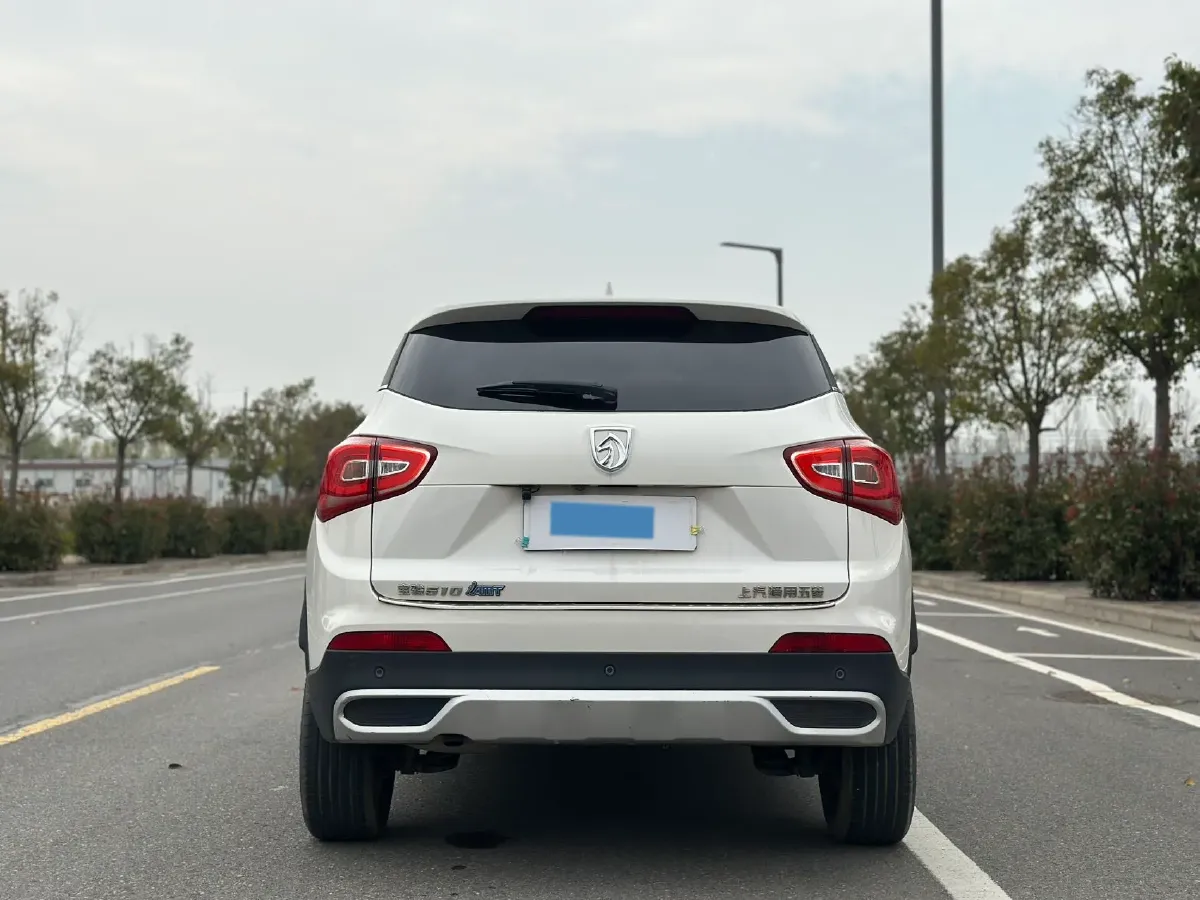 2017 HaiMa S5 Young Edition 1.6L 122HP L4 5MT,autocango,china used car exporter,china ev exporter,chinese used car exporter,chinese used ev exporter