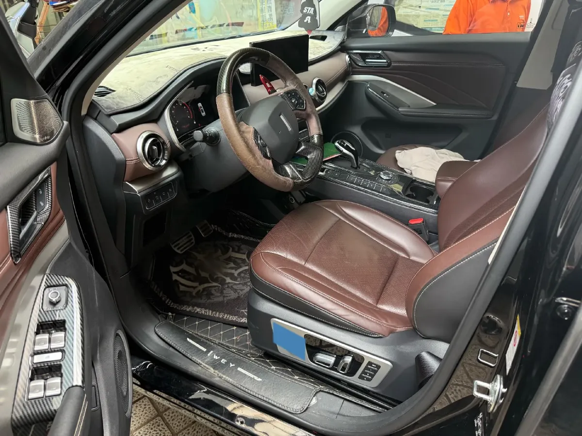 2021 WEY VV6 2.0T 227HP L4 7DCT,autocango,china used car exporter,china ev exporter,chinese used car exporter,chinese used ev exporter