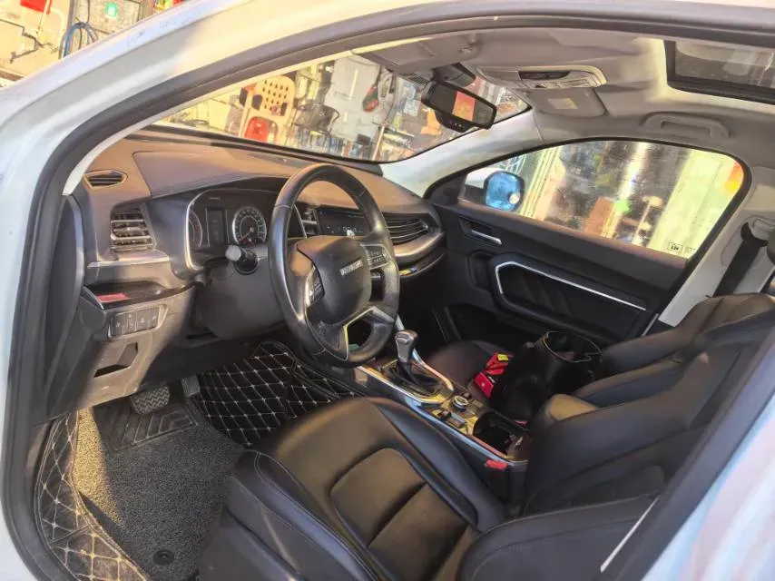 2018 Haval H6 1.5T 169HP L4 7DCT,autocango,china used car exporter,china ev exporter,chinese used car exporter,chinese used ev exporter