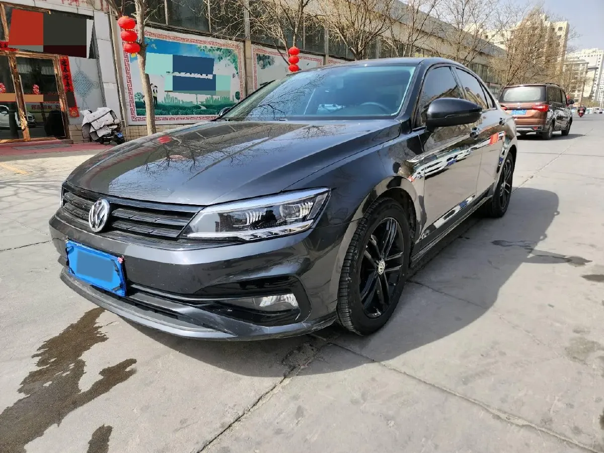 2021 Volkswagen T-Roc 1.4T 150HP L4 7DCT,autocango,china used car exporter,china ev exporter,chinese used car exporter,chinese used ev exporter