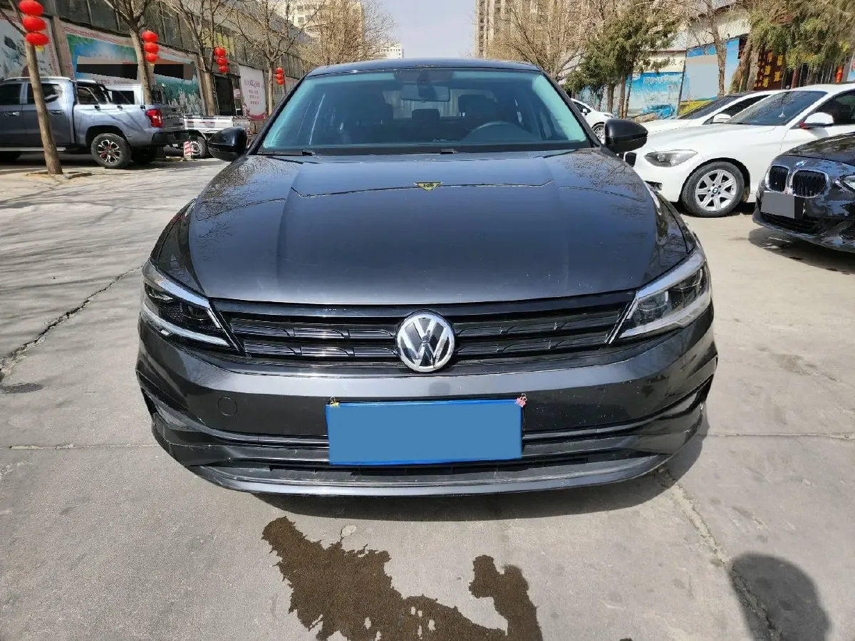 2021 Volkswagen T-Roc 1.4T 150HP L4 7DCT,autocango,china used car exporter,china ev exporter,chinese used car exporter,chinese used ev exporter