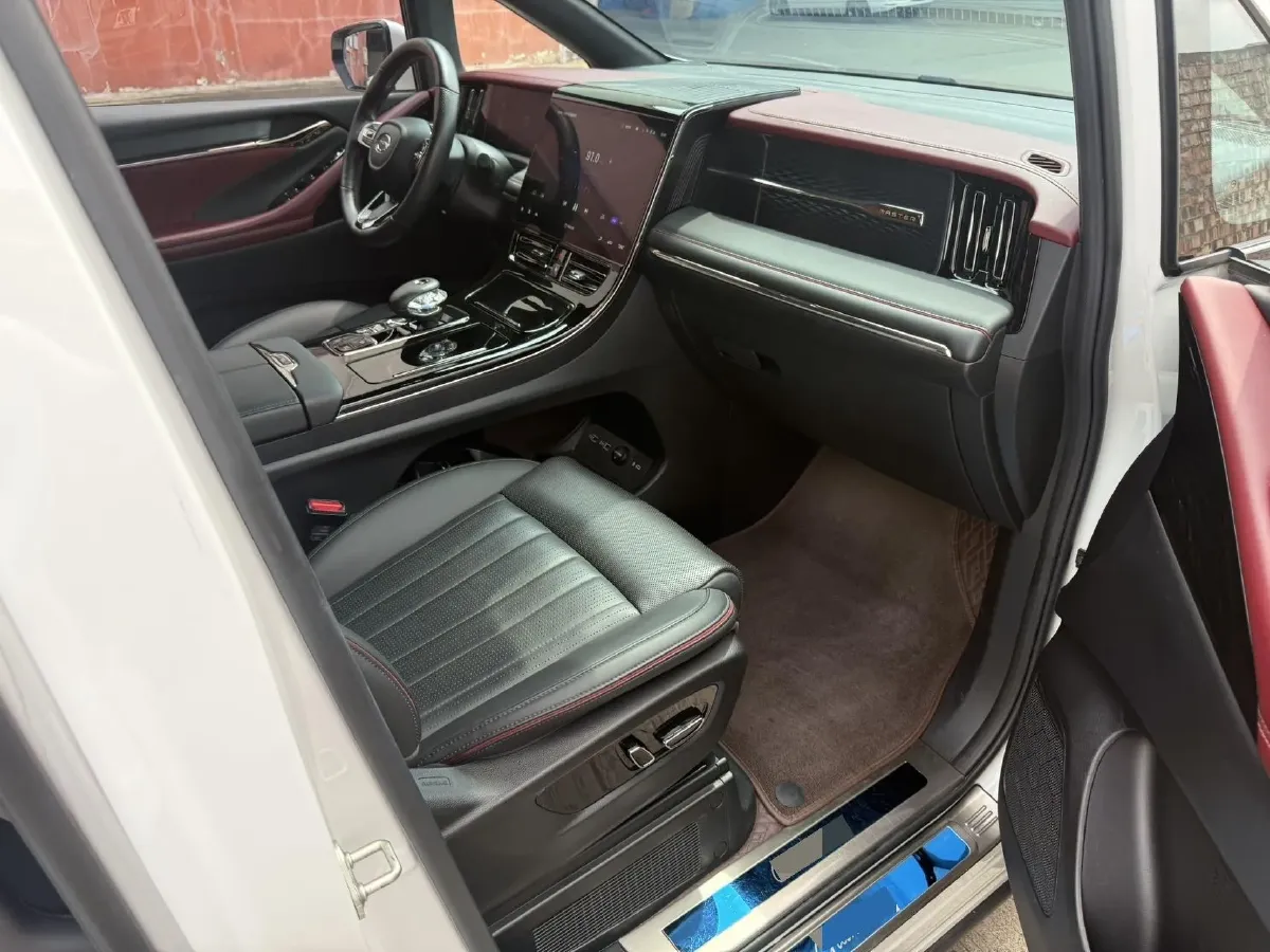 2023 GAC Trumpchi M8 2.0T 190HP L4 E-CVT Hybrid,autocango,china used car exporter,china ev exporter,chinese used car exporter,chinese used ev exporter