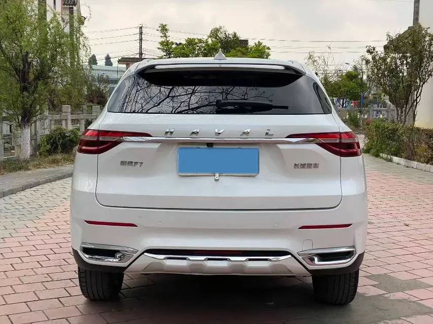2021 Haval F7 1.5T 169HP L4 7DCT,autocango,china used car exporter,china ev exporter,chinese used car exporter,chinese used ev exporter