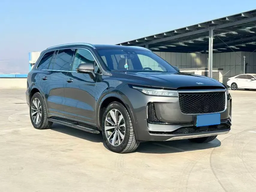 2020 Li ONE Range Extended 131HP REEV 40.5KWH,autocango,china used car exporter,china ev exporter,chinese used car exporter,chinese used ev exporter