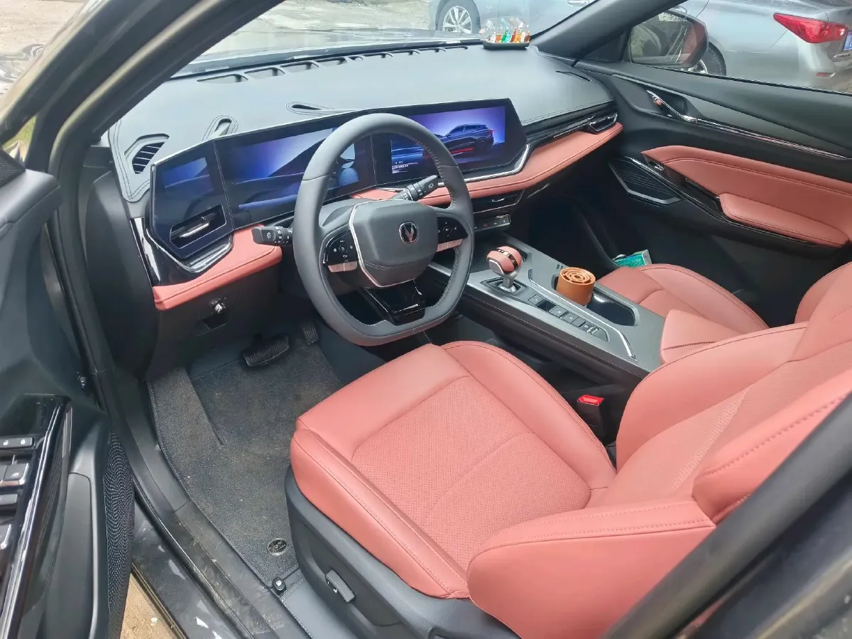 2026 ChangAn X5 PLUS 1.5T 192HP L4 7DCT,autocango,china used car exporter,china ev exporter,chinese used car exporter,chinese used ev exporter