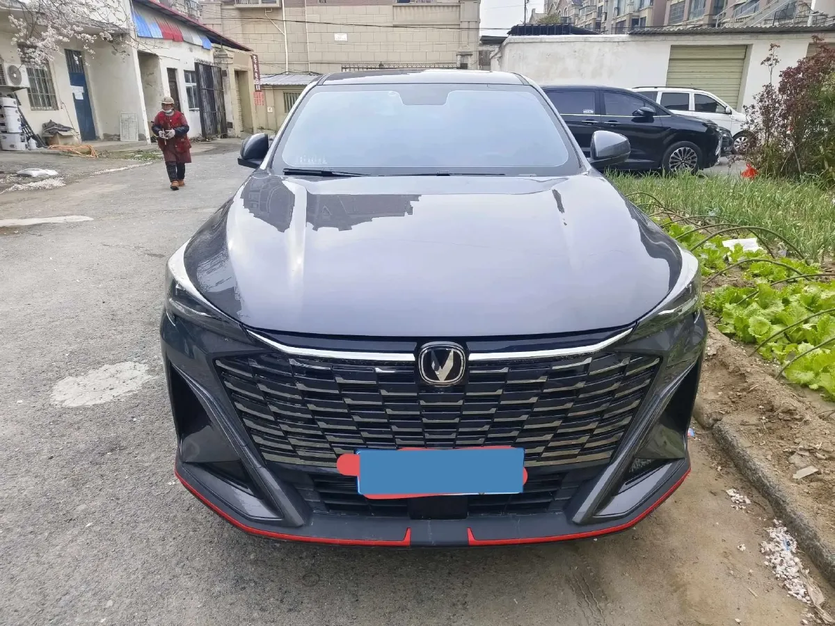 2026 ChangAn X5 PLUS 1.5T 192HP L4 7DCT,autocango,china used car exporter,china ev exporter,chinese used car exporter,chinese used ev exporter