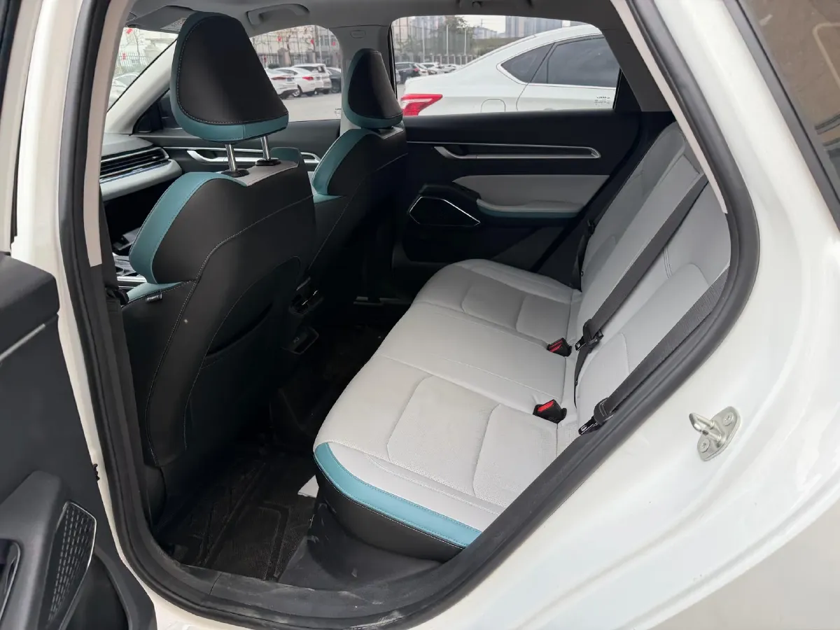 2023 Geely Emgrand 1.5L 127HP L4 CVT,autocango,china used car exporter,china ev exporter,chinese used car exporter,chinese used ev exporter