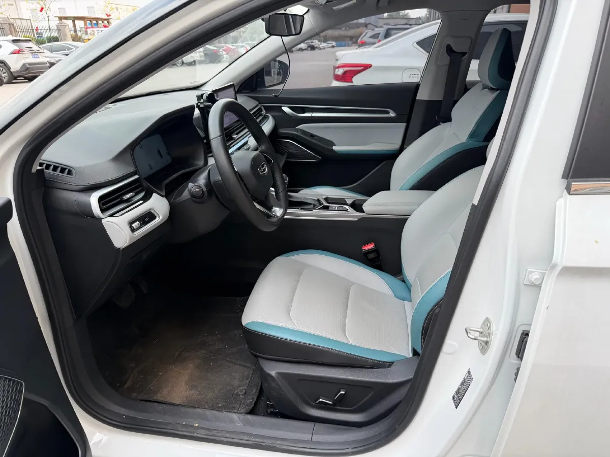 2023 Geely Emgrand 1.5L 127HP L4 CVT,autocango,china used car exporter,china ev exporter,chinese used car exporter,chinese used ev exporter