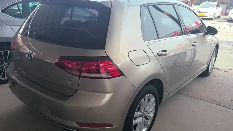 2018 Volkswagen Golf 1.4T 131HP L4 7DCT,autocango,china used car exporter,china ev exporter,chinese used car exporter,chinese used ev exporter