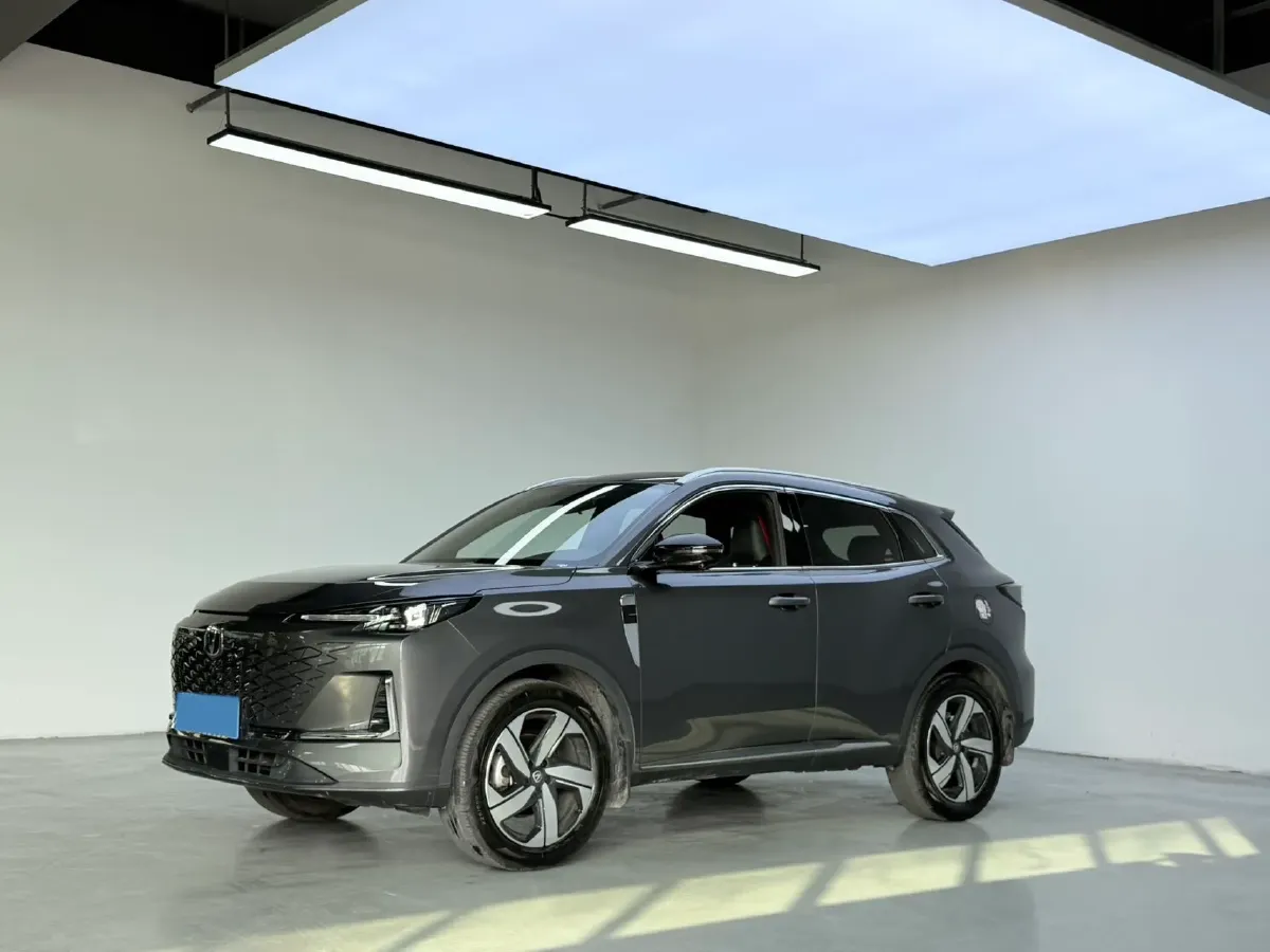 2024 ChangAn CS55 Plus 1.5T 188HP L4 7DCT,autocango,china used car exporter,china ev exporter,chinese used car exporter,chinese used ev exporter