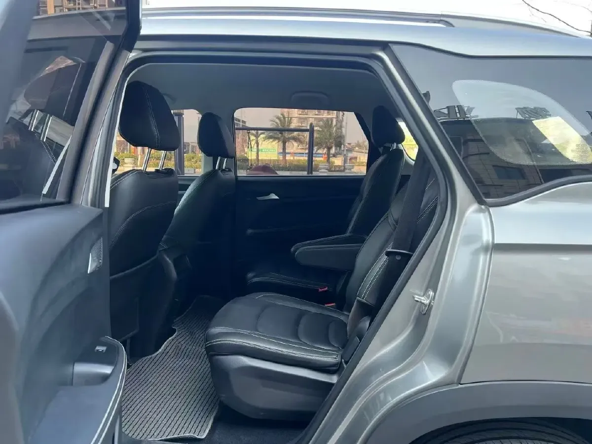 2020 ChangAn Oshan Cos 1.5T 178HP L4 6MT,autocango,china used car exporter,china ev exporter,chinese used car exporter,chinese used ev exporter