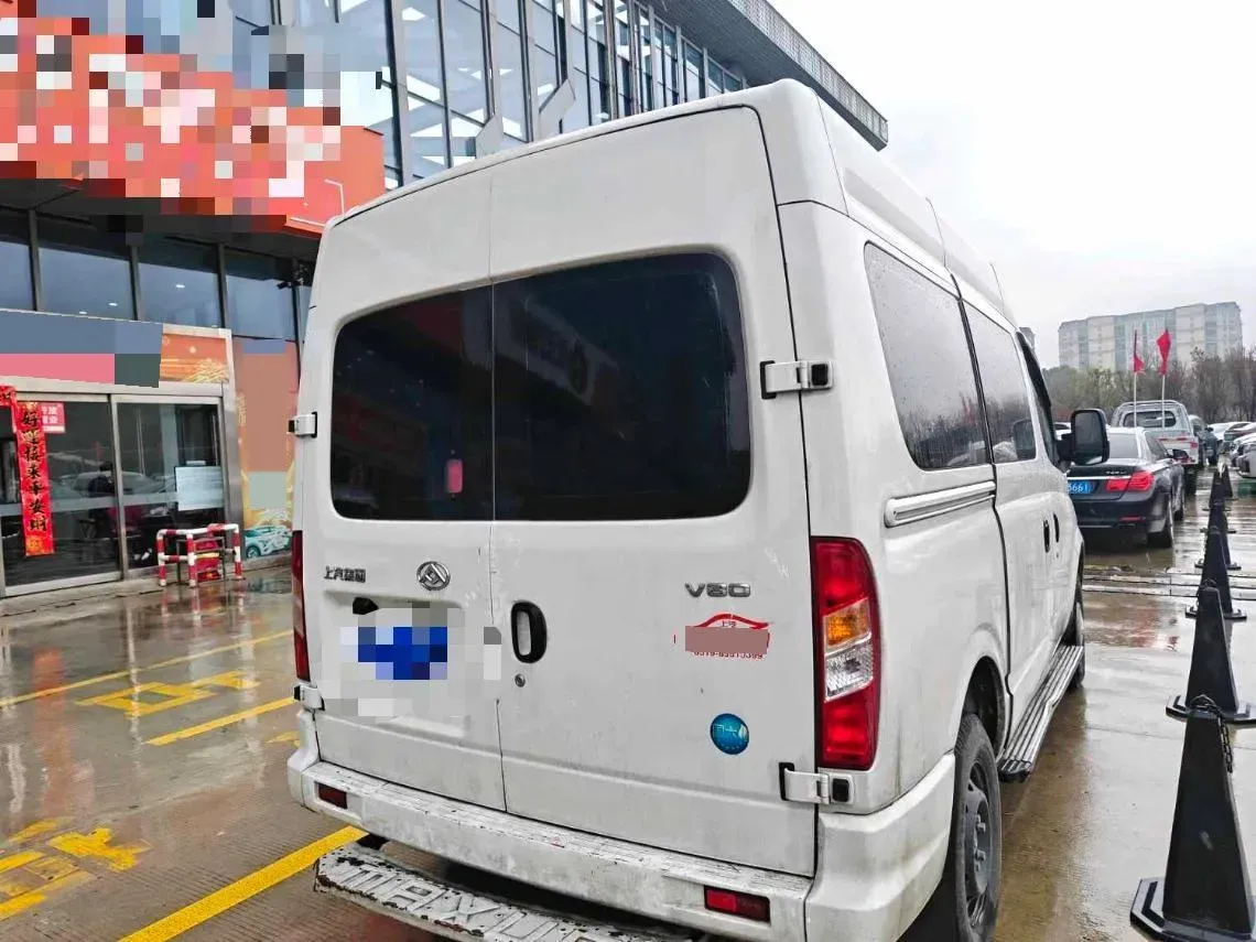2021 MAXUS XinTu V80 2.0T 127HP L4 6MT,autocango,china used car exporter,china ev exporter,chinese used car exporter,chinese used ev exporter