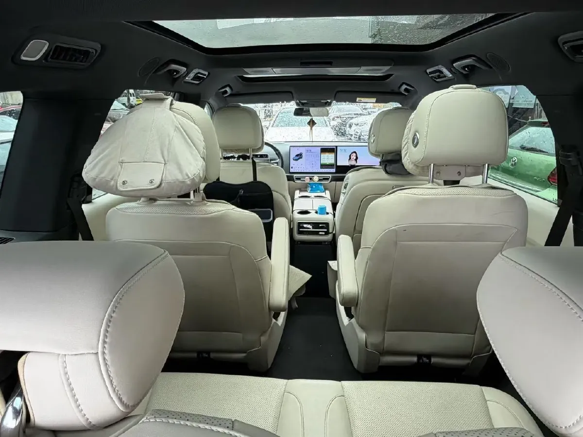 2022 Li L9 Range Extended 154HP REEV 42.6KWH,autocango,china used car exporter,china ev exporter,chinese used car exporter,chinese used ev exporter