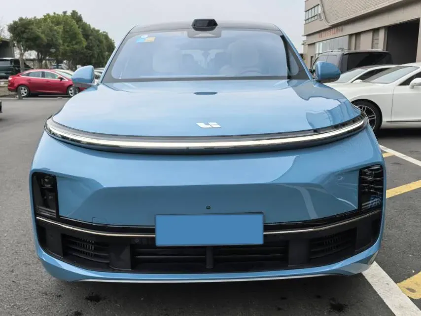 2022 Li L9 Range Extended 154HP REEV 42.6KWH,autocango,china used car exporter,china ev exporter,chinese used car exporter,chinese used ev exporter