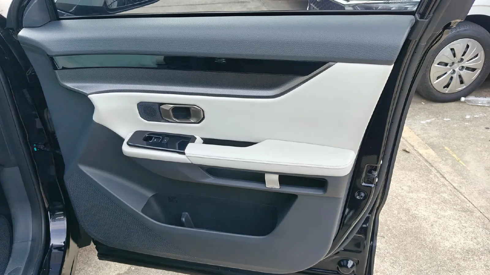 2022 Jetour DASHING 1.6T 197HP L4 7DCT,autocango,china used car exporter,china ev exporter,chinese used car exporter,chinese used ev exporter