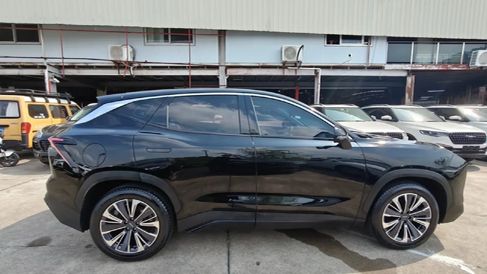 2022 Jetour DASHING 1.6T 197HP L4 7DCT,autocango,china used car exporter,china ev exporter,chinese used car exporter,chinese used ev exporter