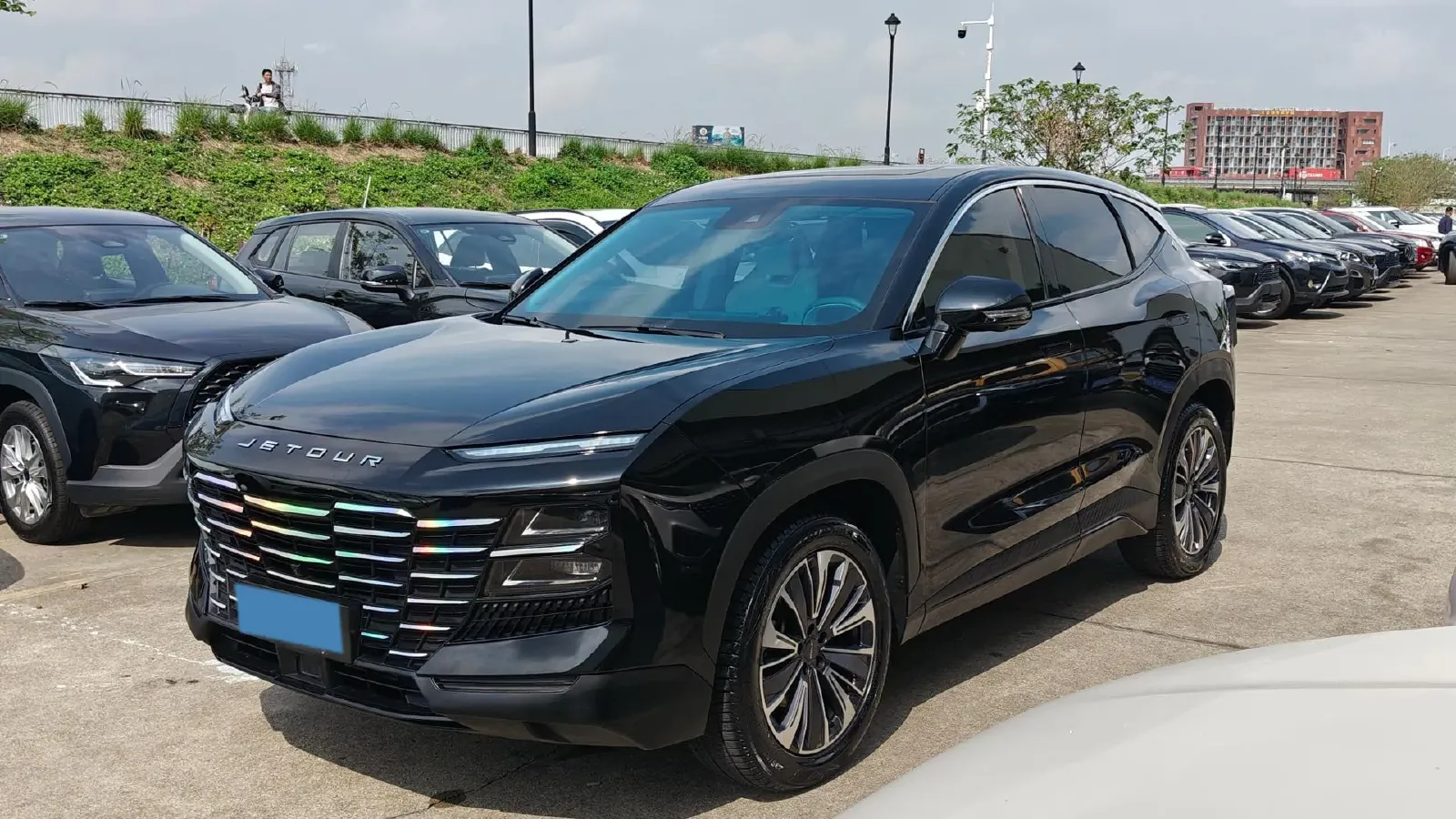 2022 Jetour DASHING 1.6T 197HP L4 7DCT,autocango,china used car exporter,china ev exporter,chinese used car exporter,chinese used ev exporter