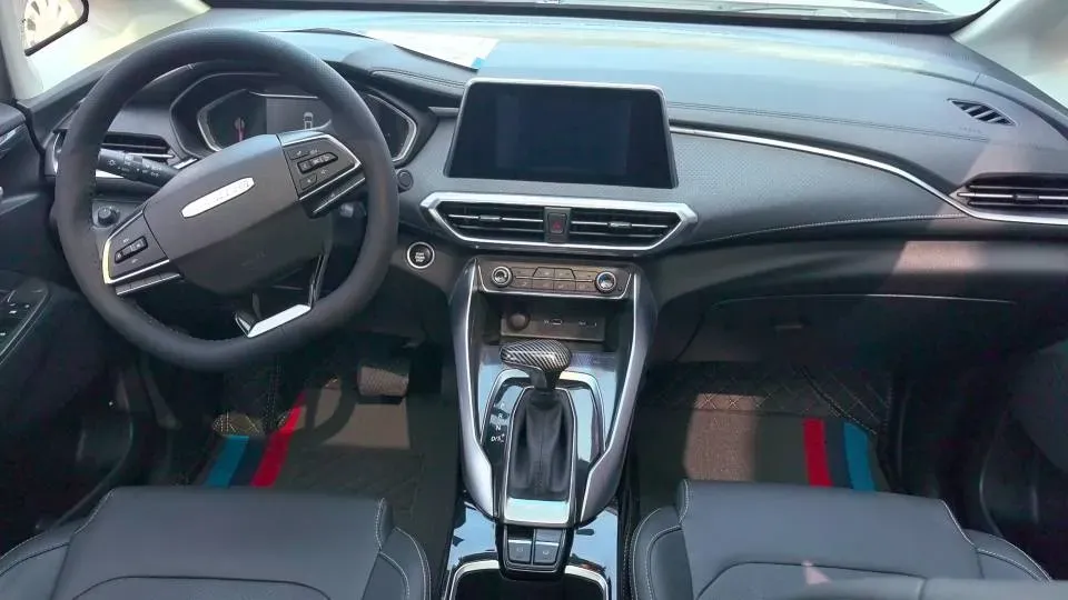 2021 MAXUS G50 1.5T 169HP L4 7DCT,autocango,china used car exporter,china ev exporter,chinese used car exporter,chinese used ev exporter