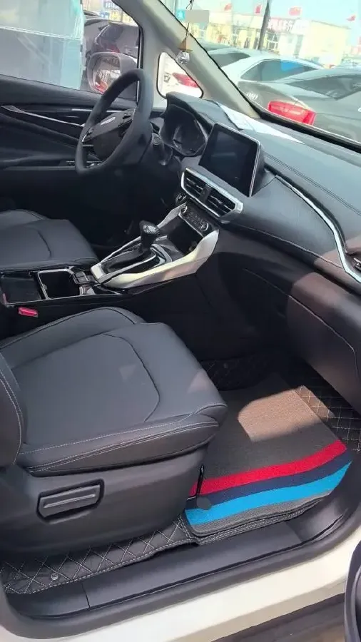 2021 MAXUS G50 1.5T 169HP L4 7DCT,autocango,china used car exporter,china ev exporter,chinese used car exporter,chinese used ev exporter