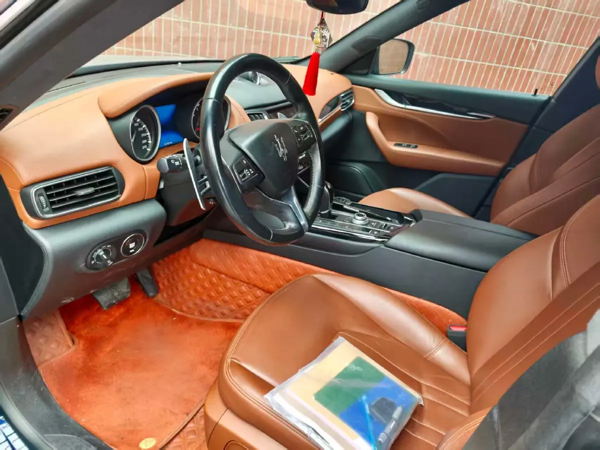 2018 Jaguar XJ 3.0T 340HP V6 8AT,autocango,china used car exporter,china ev exporter,chinese used car exporter,chinese used ev exporter